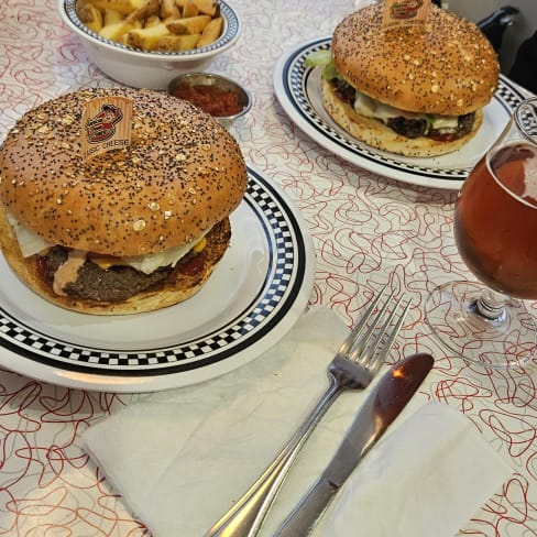 American Dream Diner, Geneva