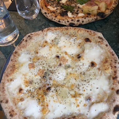 Pizzamore, Paris