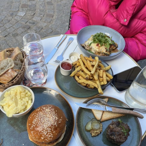 Bistro Saint-Dominique, Paris