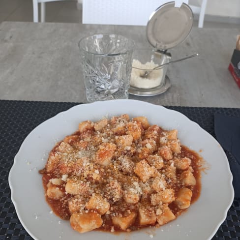 Gnocchi al ragù - Ristorante Canella, Rome