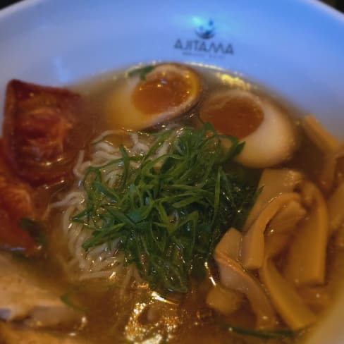 Ajitama Ramen Bistro, Lisbon