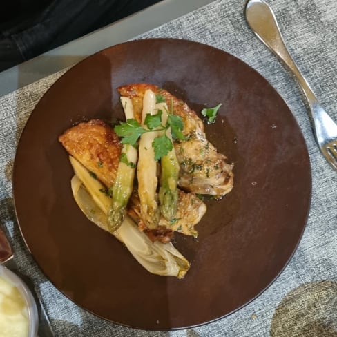 Poulet Fermier Dans Son Jus - Angelus, Paris