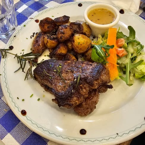 Le Buffet de la Gare, Paris