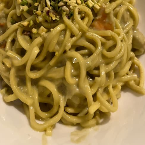 Tagliolini pistacchi e gamberi - Biancolatte, Milan