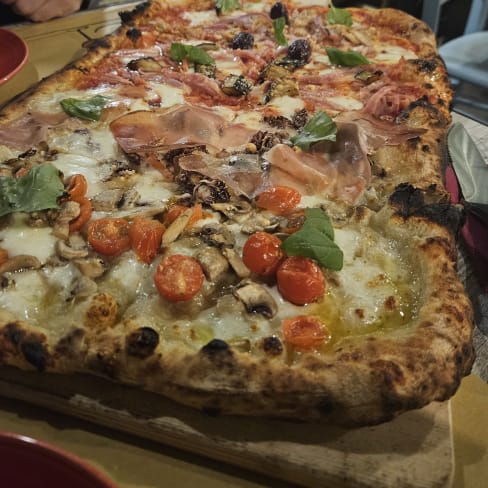 Pizzeria Quei Due, Milan