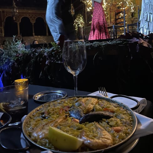 Paella - Torres Bermejas, Madrid