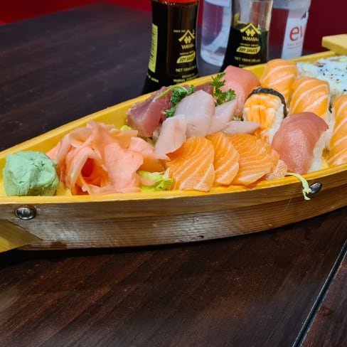 Sushibassano, Paris