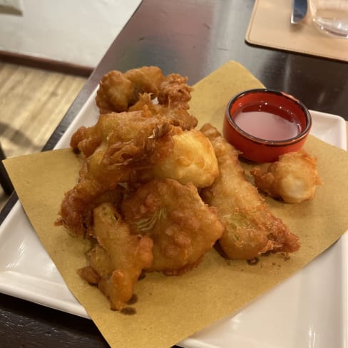 Carciofi fritti - Enosteria  capolecase, Rome