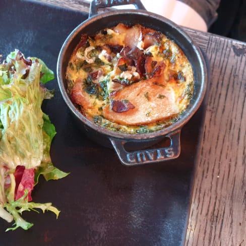 Entree: cassolette champignons et magret - Le Mathusalem, Paris