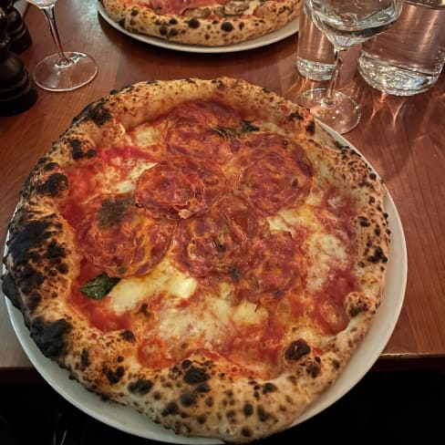 Pizza Diavola - Giro Pizzeria, Stockholm