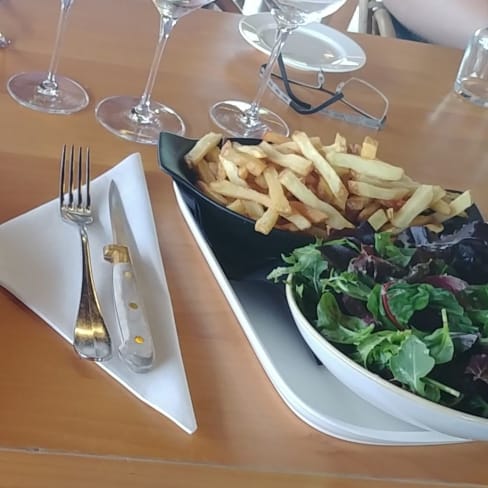 Restaurant La Terrasse Rouge A Saint Emilion Menu Avis Prix Et Reservation Sur Thefork Lafourchette