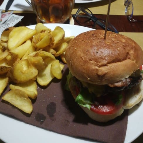 Nessie Burger - Lochness, Rome