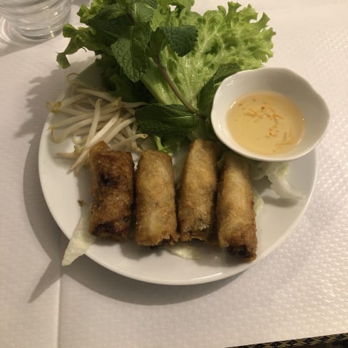 Thai Panthong, Paris