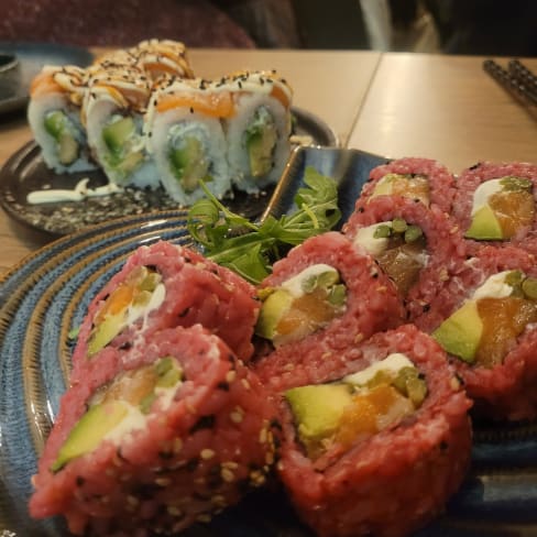 Yoüme Sushi Sants, Barcelona