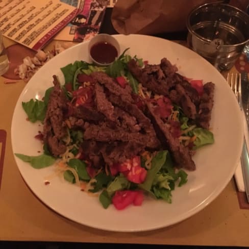 Burger salad - Big Bang - Burger & Steak PUB, Rome