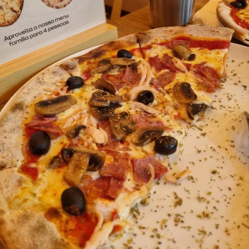 Pizzaria Lazzy - Algés, Algés