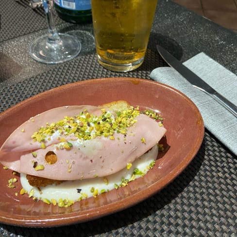 Crocchetta mortadella ricotta e pistacchi - La Caletta Napoletana, Rome