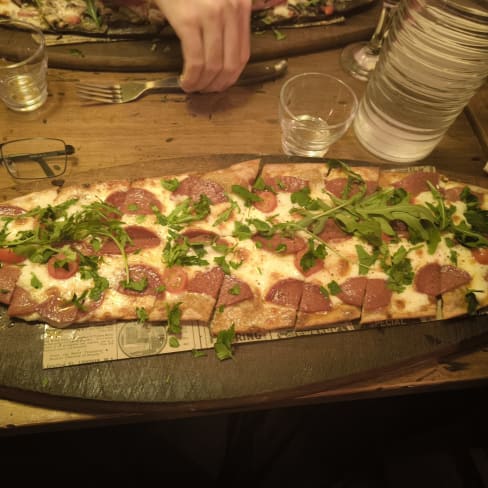 Black Pide, Paris