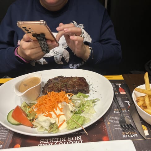 STEAK FRITES SALADE - Bar BQ, Anderlecht