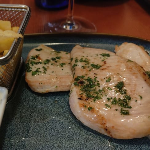 Pechuga de pollo con salsa parmesana  - La Mulata Latina, Madrid