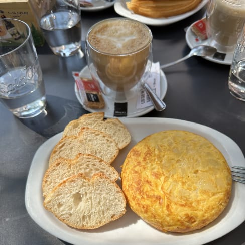 Cervecería El Caño, Madrid