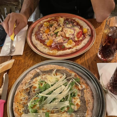 Chez Ma Poule, Paris