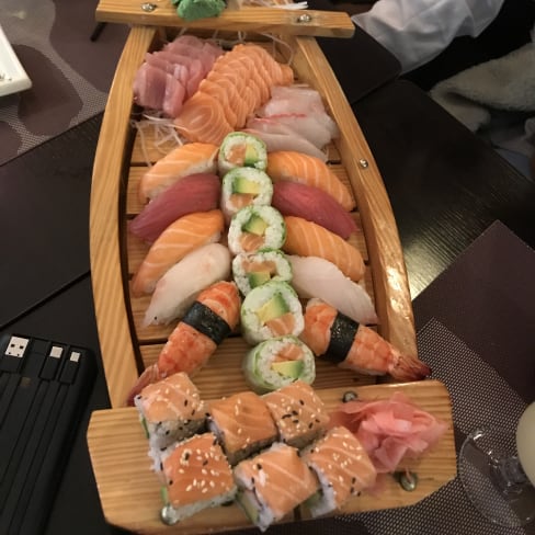 Sushi Eiffel, Paris