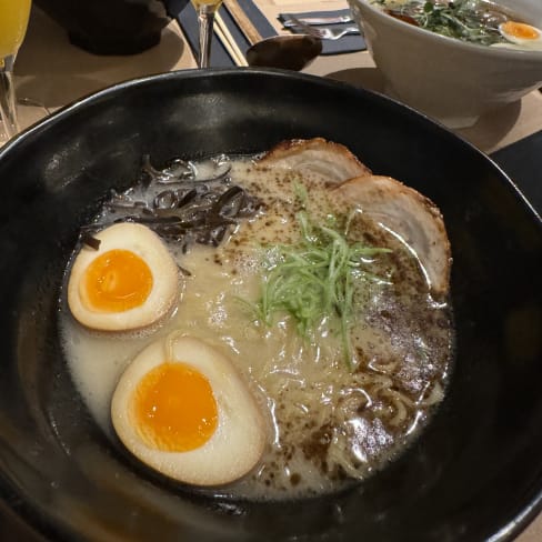 Ajitama Ramen Bistro - Alecrim, Lisbon