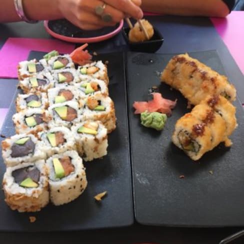 Sushi World, Brussels