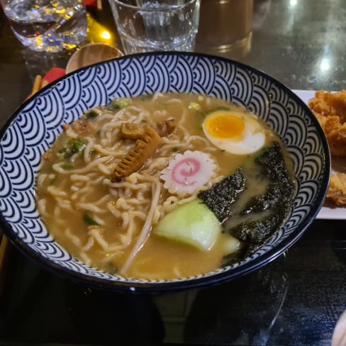 LM2. Ramen Miso De Pollo - Ramen Kumamon, Barcelona