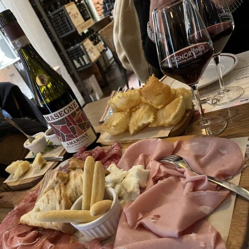 Signorvino – Milano Duomo, Milan