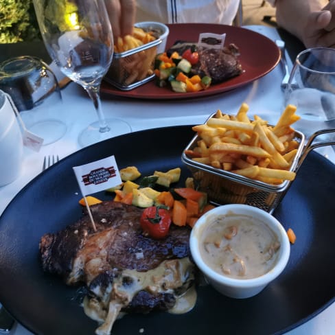 Entrecôte parisienne  - La Courbe du Goût, Café Restaurant de Grange-Canal, Chêne-Bougeries