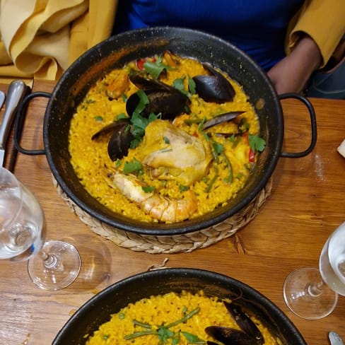 La Paella, Paris