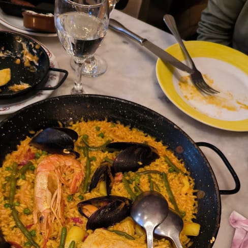 La Paella, Paris