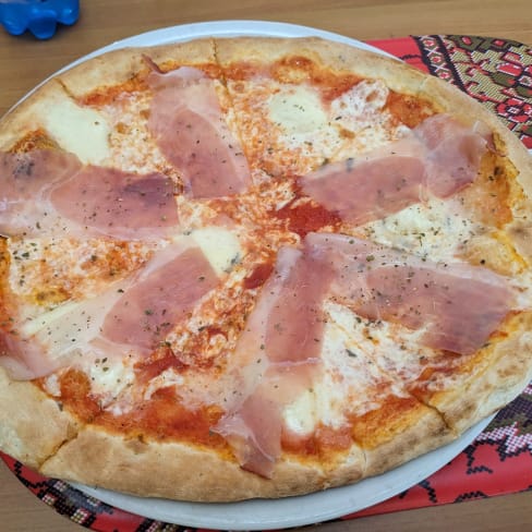 Pizzeria Goccia di Mare, Milan