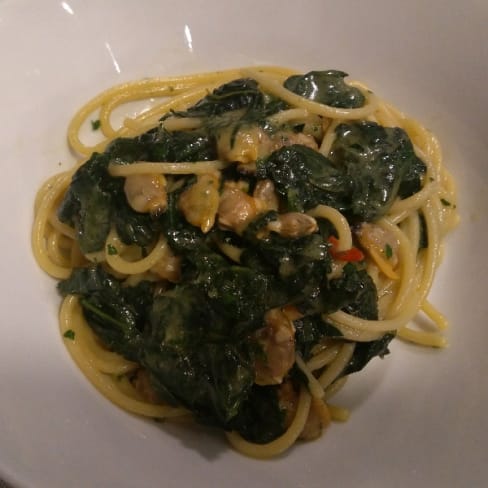 Accoppiata vongole e cavolo nero perfetta, veramente buoni - Ristorante Da Michele, Rome