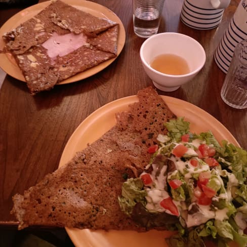 Le Petit Plougastel, Paris