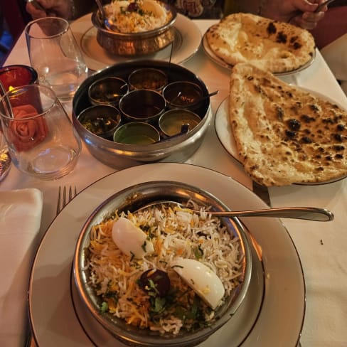 Nirvana Inde, Paris