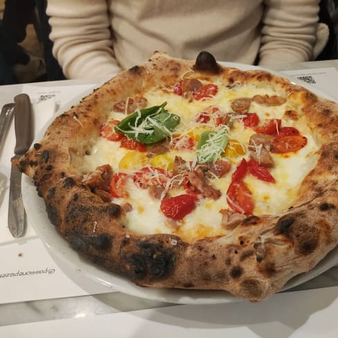 Passione Pizzeria, Milan