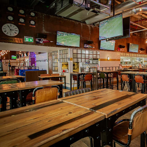 Directors Box Canary Wharf in London - Restaurant Reviews, Menus, and ...