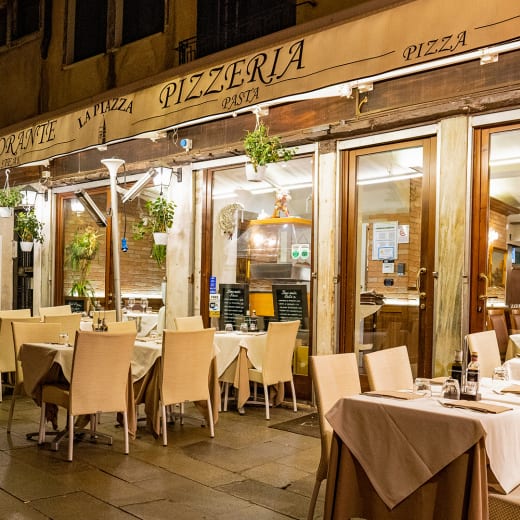 PIAZZA ITALIA, Geldrop - Restaurant Reviews, Photos & Phone Number -  Tripadvisor