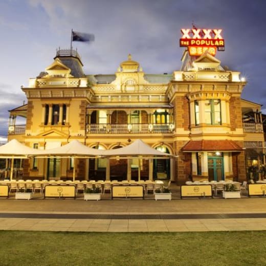 Breakfast Creek Hotel - Spanish Garden Steakhouse in Albion (QLD ...