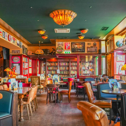 Authentische Bewertungen 2025 - The Golden Harp - Irish Pub Simmering ...