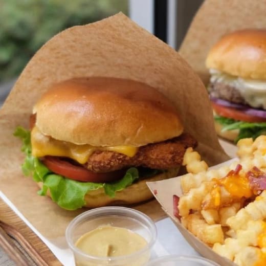 Street Food in Suresnes - Restaurant Reviews, Menu and Prices | TheFork