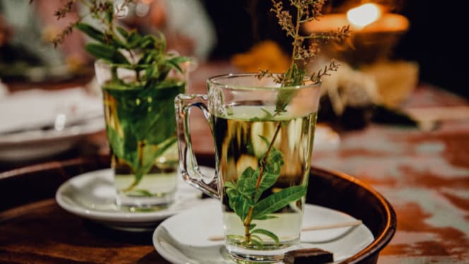 Tea from our own lemon verbena plant - Bonjardim Sky Lounge Restaurant - Sertã, Nesperal