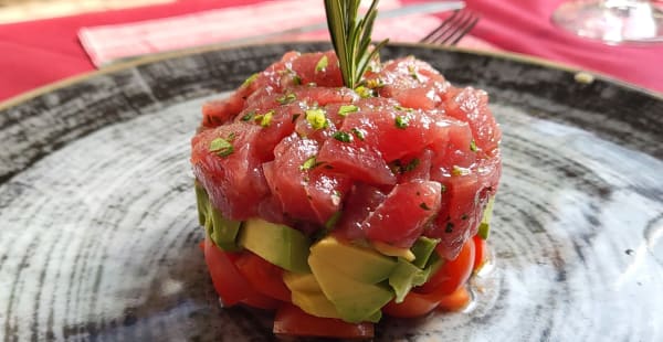 Tartar di tonno rosso ,avocado e pachino - Ristorante Borsieri 39, Milano