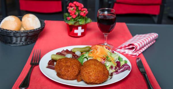 Terrasse du Restaurant Edelweiss - Suggestion de plat - Edelweiss, Genève