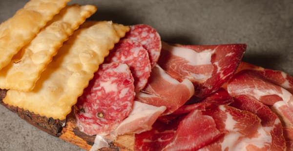 SALUMI CON GNOCO FRITTO - Trattoria da Lucia, Milano