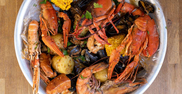 Cajun seafood boil - Cajun Factory, Paris