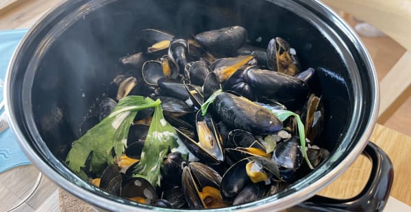 Je Peux Pas J'ai Moules Frites, Annemasse